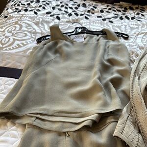 Carlisle Green Jacket Elegant Versatility